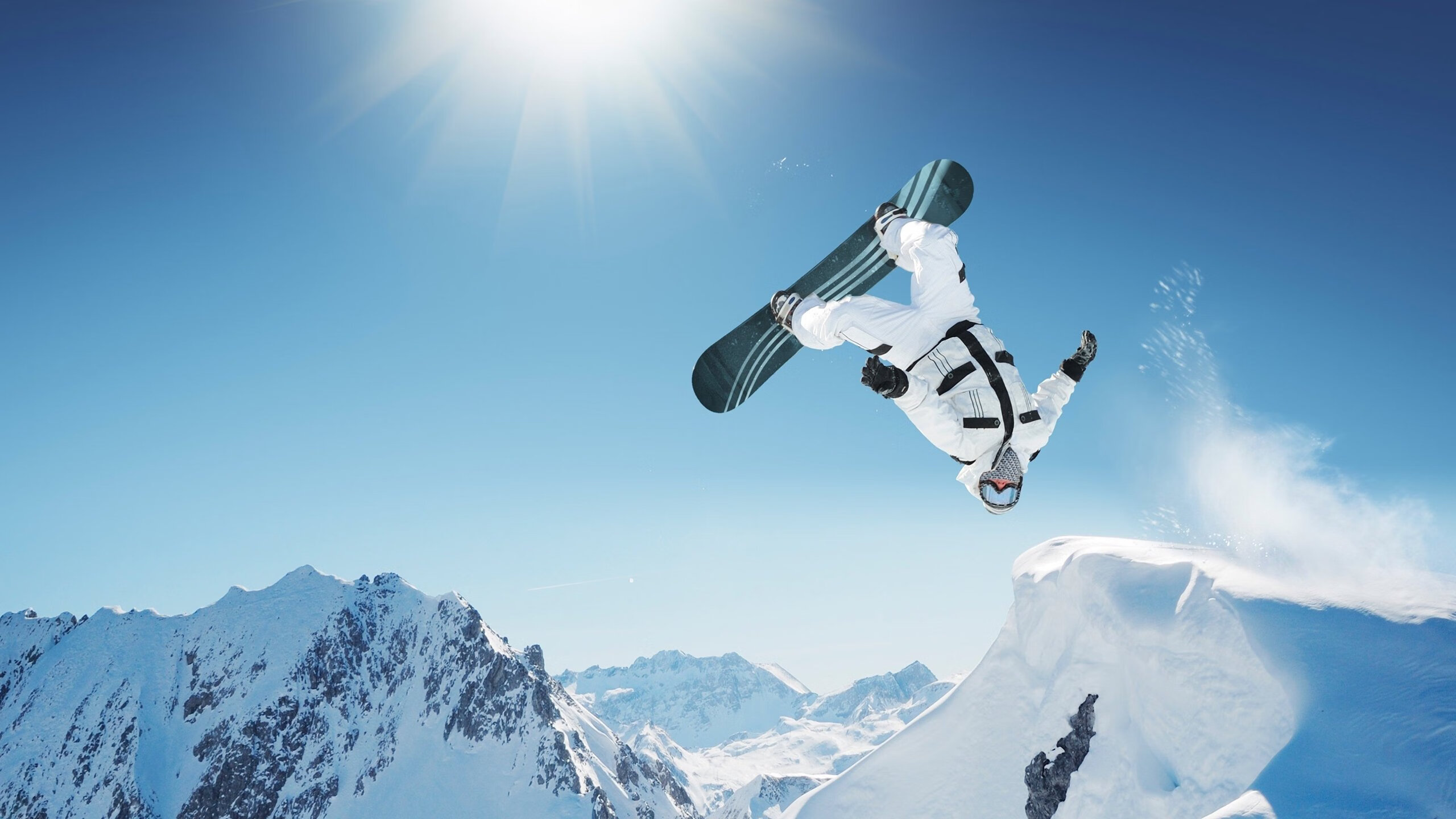 开云体育-奥亚尔萨瓦尔，从维也纳的叹息到美加墨的惊雷  第2张