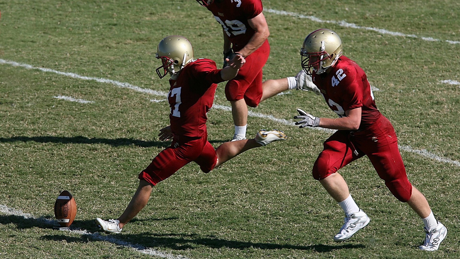 开云APP-芬兰防守锁死哥伦比亚，赖斯如何成为关键先生？